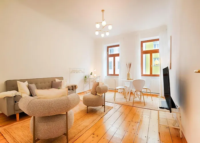 Modernes City-apartment In *